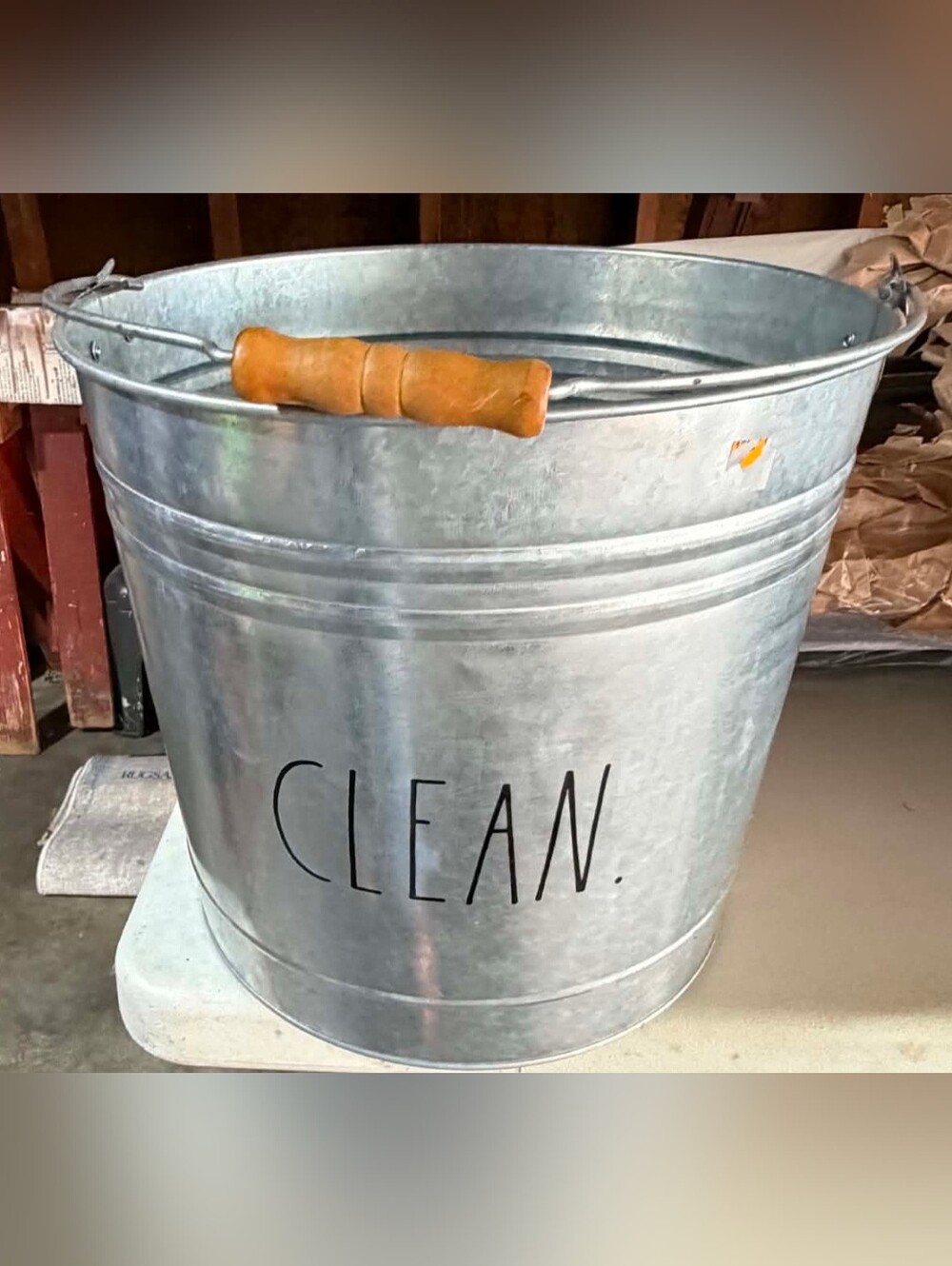 NWT Rae Dunn “CLEAN” Tapered Circular Metal Mop Bucket